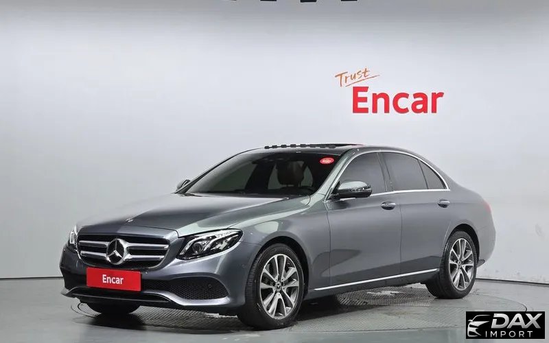 Mercedes-Benz E-Class E300 4MATIC Avnatgarde