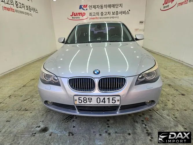 BMW 5-Series 523i Sedan