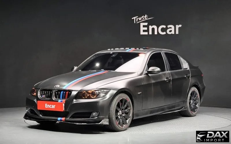 BMW 3-Series 320i Sedan