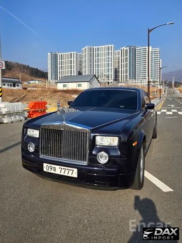 Rolls-Royce Phantom 6.7 EWB V12