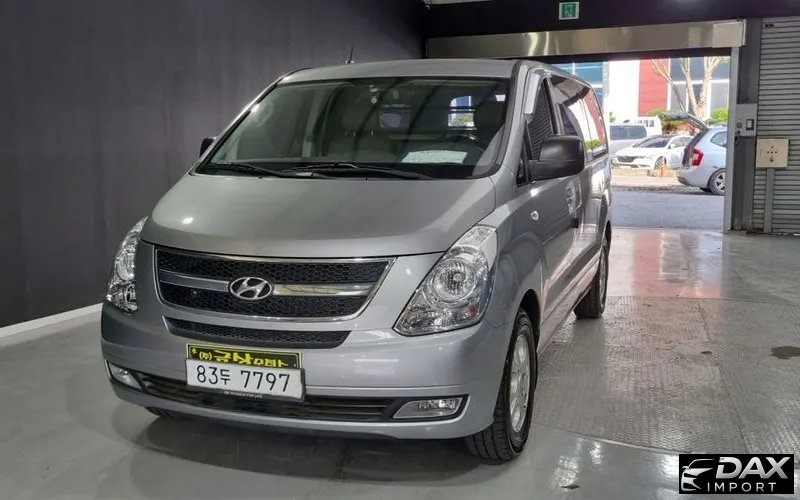 Hyundai Starex 3-Seater VAN