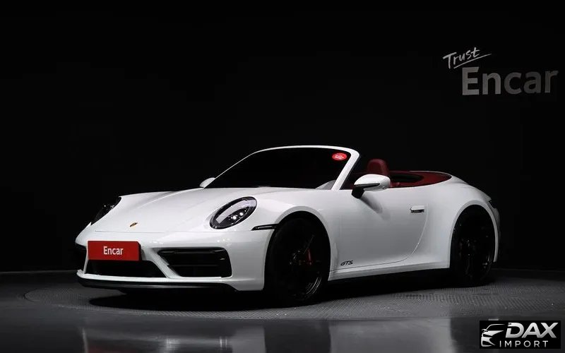 Porsche 911 Carrera 4 GTS Cabriolet