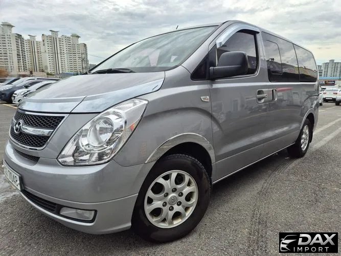Hyundai Starex 5-Seater VAN