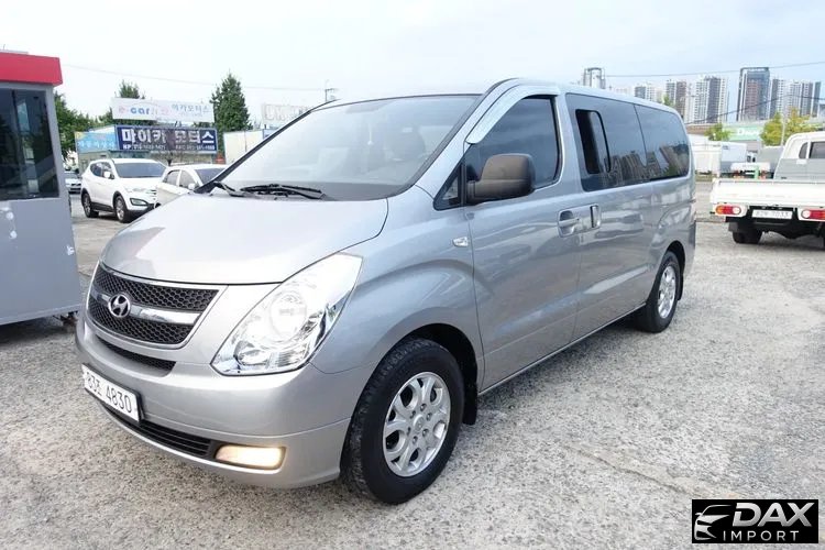 Hyundai Starex 5-Seater VAN