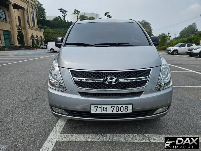 Hyundai Starex 11-Seater Wagon HVX