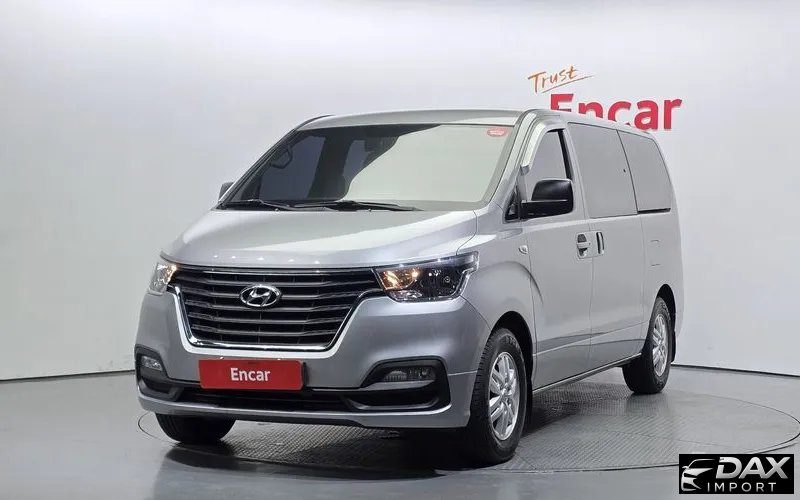 Hyundai Starex Van 5-Seater