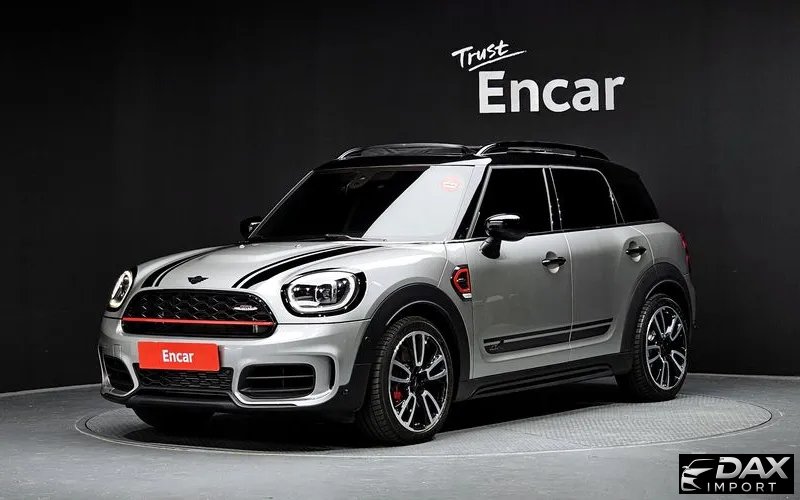 Mini Countryman JCW Launch Pack