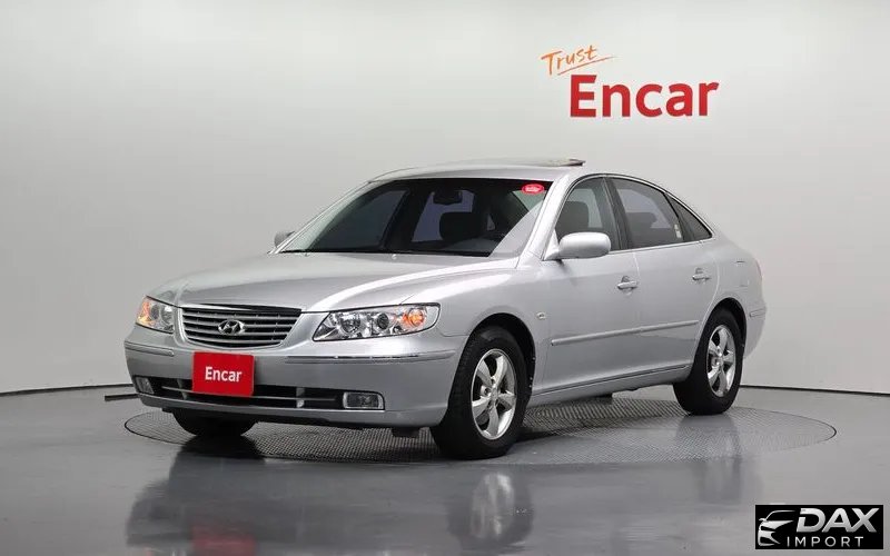 Hyundai Grandeur Q270 Deluxe