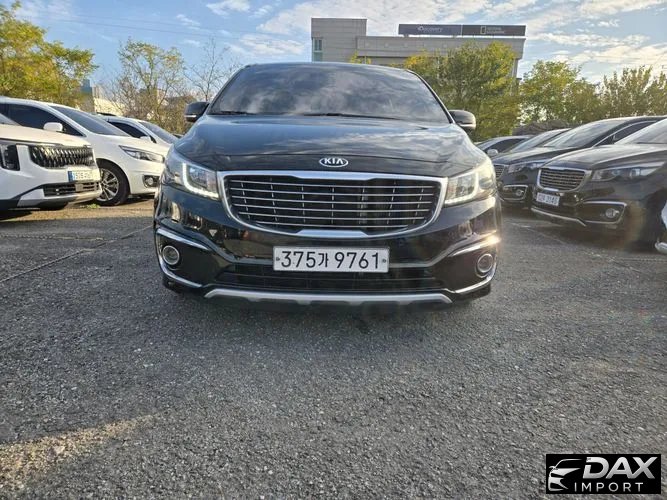 Kia Canival 9-seater Luxury