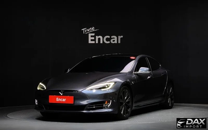 Tesla Model S Performance