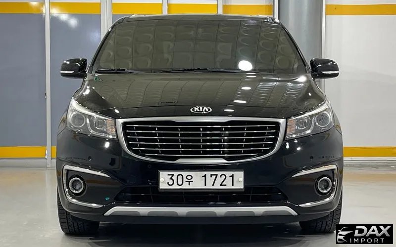 Kia Canival 9-seater Noblesse