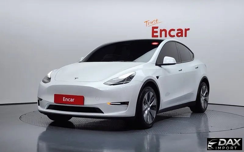 Tesla Model Y Long Range AWD