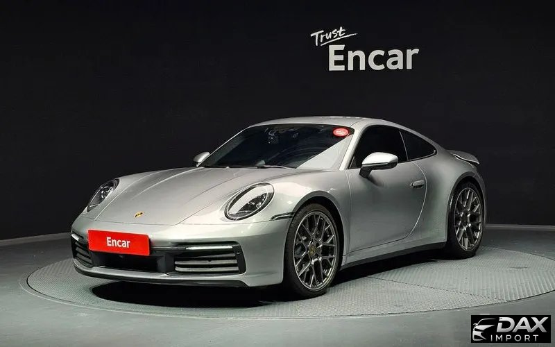 Porsche 911 Carrera 4