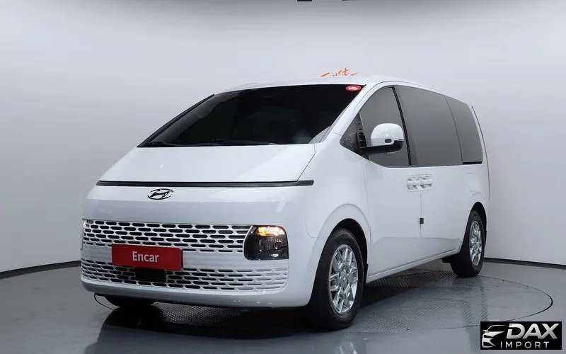 Hyundai Staria 4WD Tourer 9-Seater