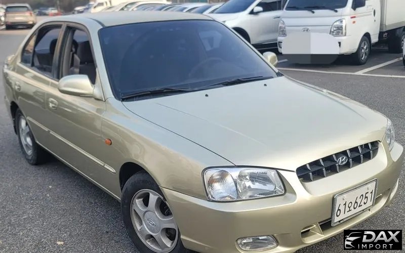 Hyundai Verna 4DR 1.5 SV