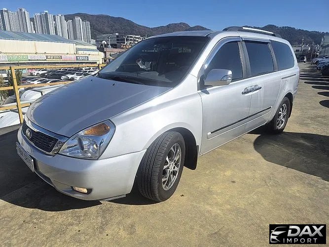 Kia Canival Grand Carnival GLX
