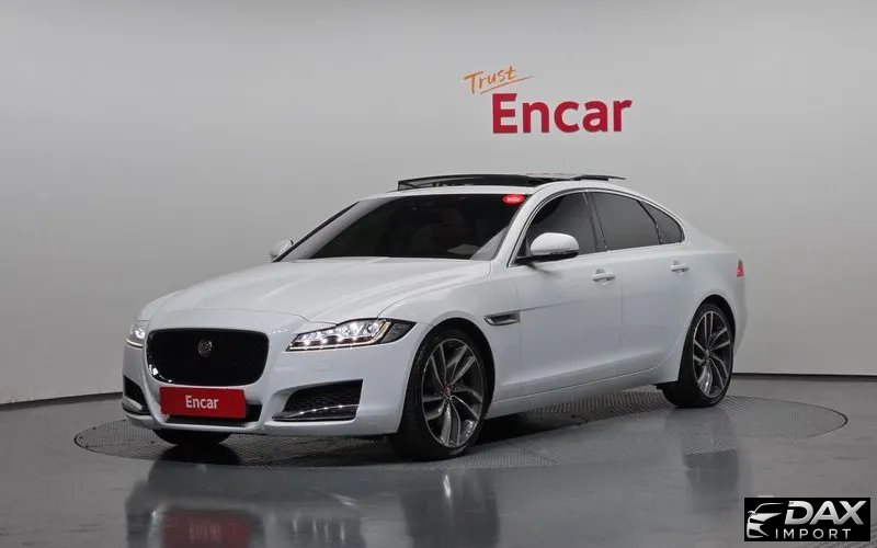 Jaguar XF 25t Portfolio