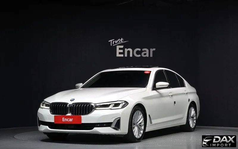 BMW 5-Series 520i Luxury