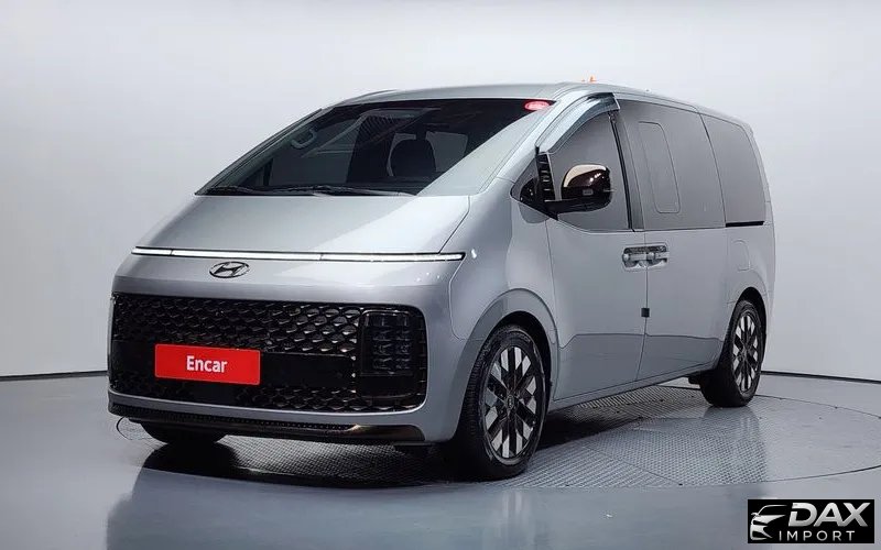 Hyundai Staria 4WD Lounge 7-Seater