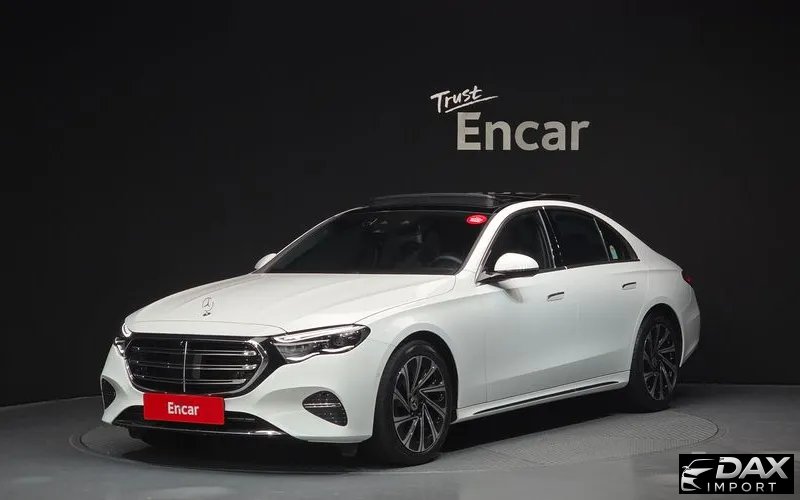 Mercedes-Benz E-Class E300 4MATIC Exclusive
