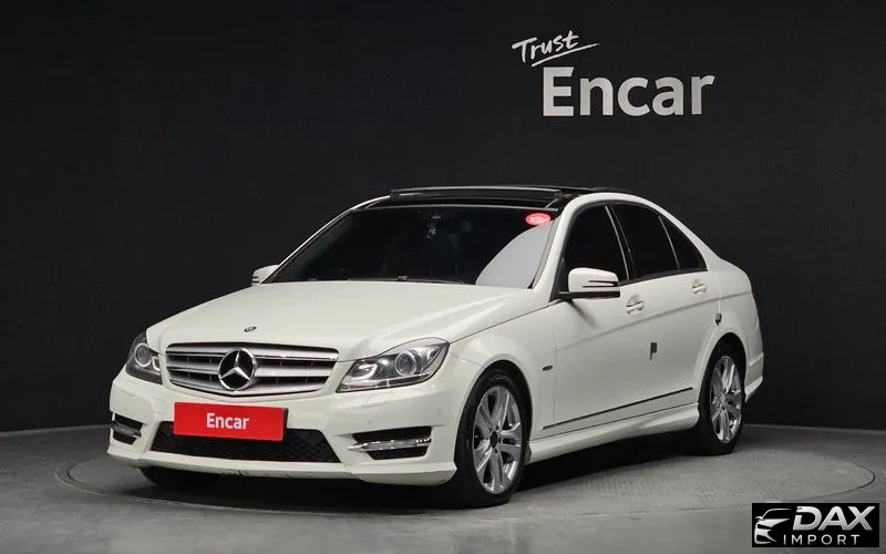 Mercedes-Benz C-Class C200 CGI AVANTGARDE