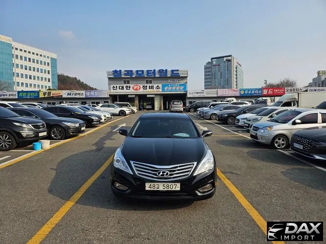 Hyundai Grandeur HG240 Luxury