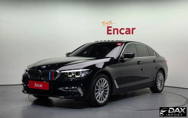 BMW 5-Series 520i Luxury