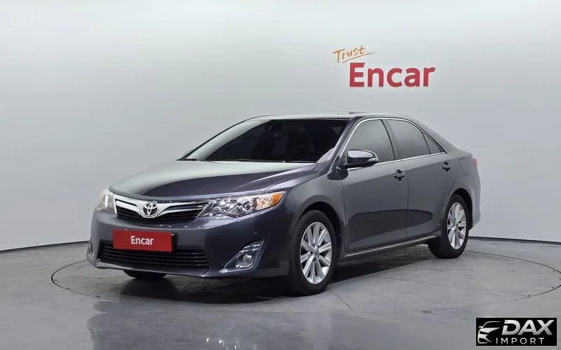 Toyota Camry 2.5 XLE