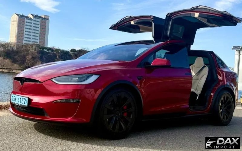 Tesla Model X Plaid