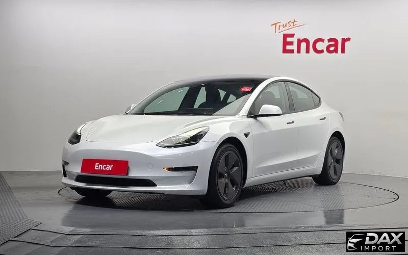 Tesla Model 3 RWD