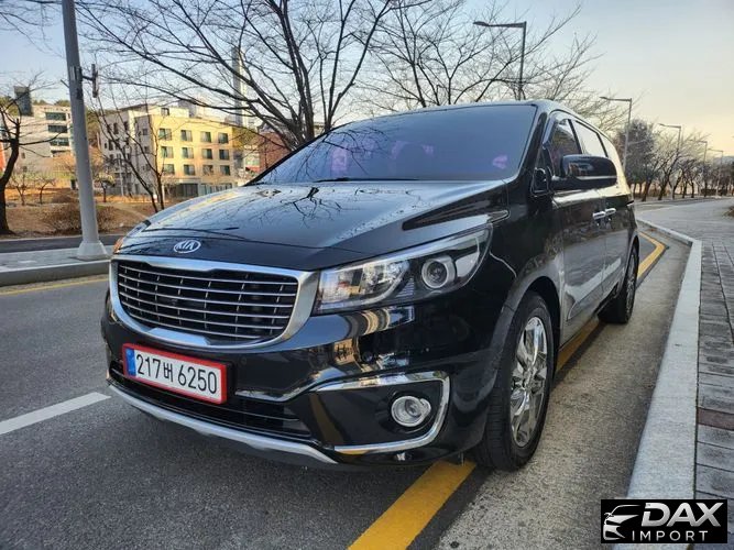 Kia Canival 9-seater Noblesse