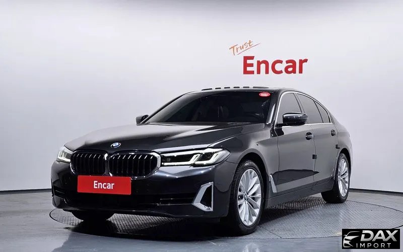 BMW 5-Series 530i Luxury
