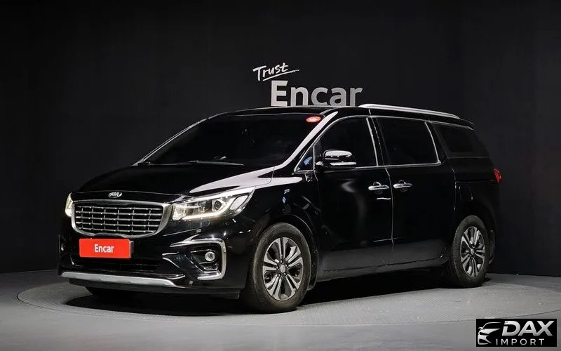 Kia Canival 9-Seater Luxury
