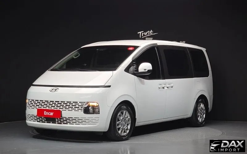 Hyundai Staria 4WD Tourer 11-Seater