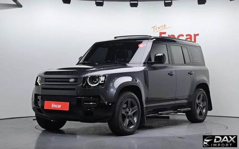 Land Rover Defender 110 P300 X-Dynamic SE