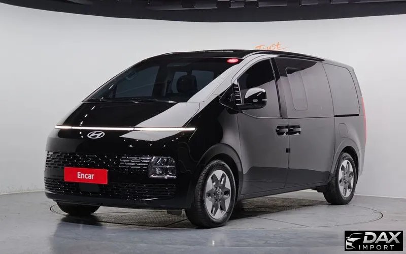 Hyundai Staria 4WD Tourer 9-Seater