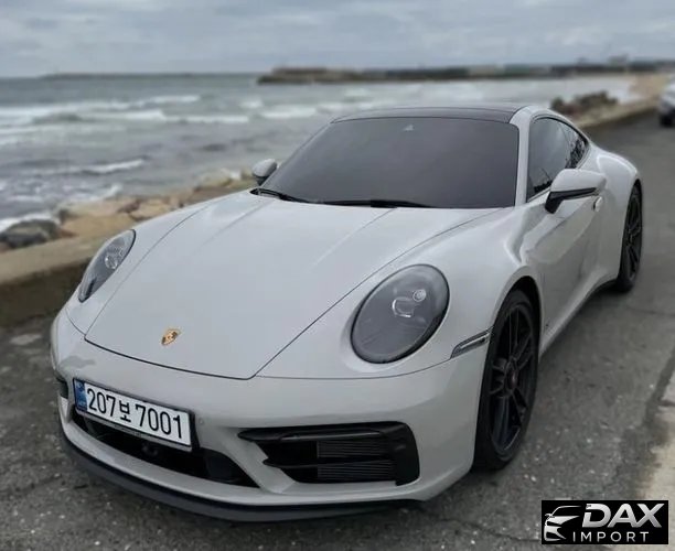 Porsche 911 Carrera GTS