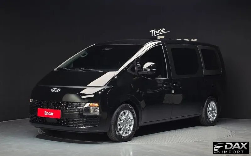 Hyundai Staria Tourer 9-Seater