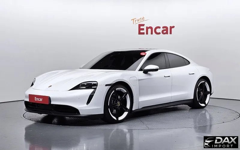 Porsche Taycan Base