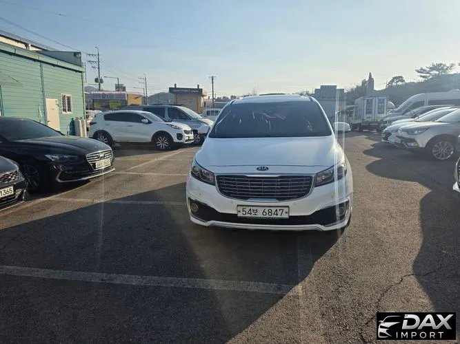 Kia Canival 9-seater Luxury