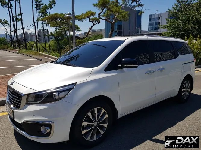 Kia Canival 9-seater Luxury