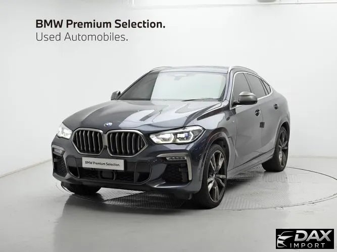 BMW X6 M50i