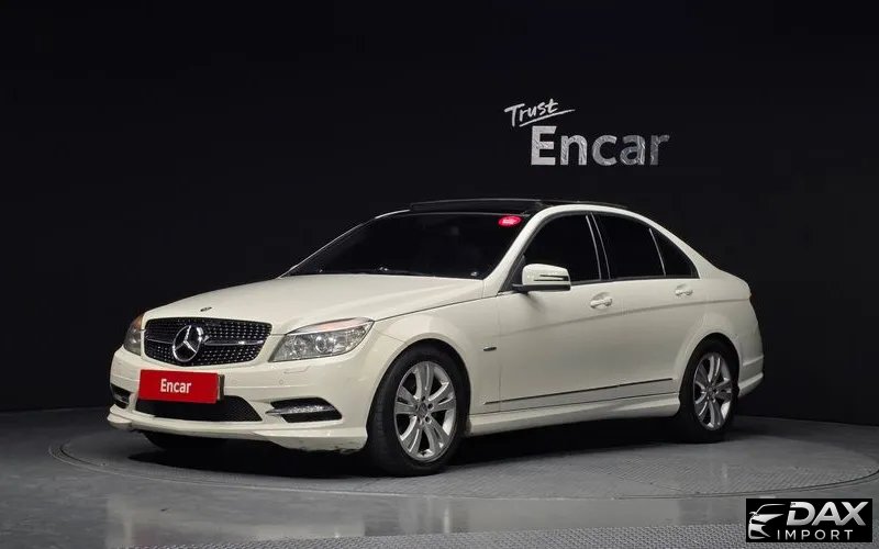 Mercedes-Benz C-Class C200 CGI AVANTGARDE