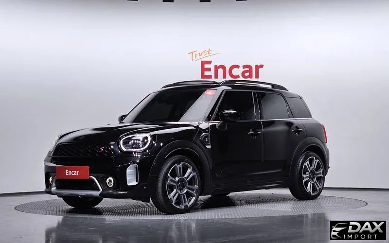 Mini Countryman ALL4 Classic Launch Pack