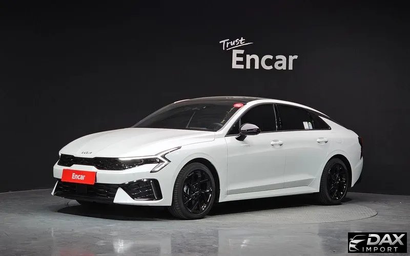 Kia K5 Signature