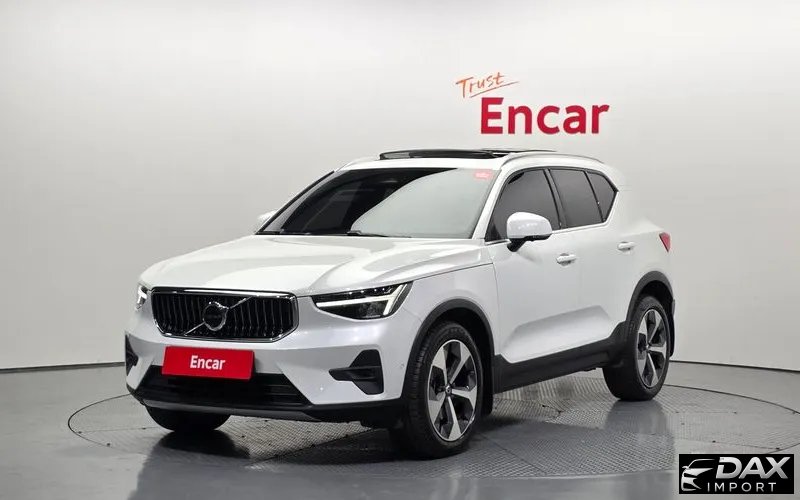 Volvo XC40 B4 Ultimate Bright