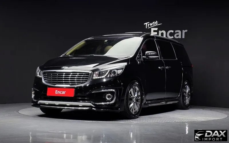 Kia Canival 7-seater Limousine
