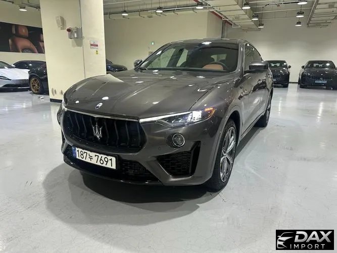Maserati Levante 3.0 S AWD Modena