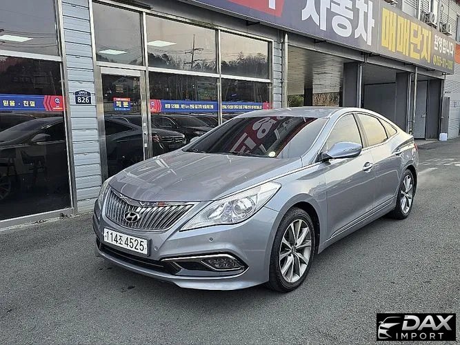 Hyundai Grandeur HG300 Premium Collection