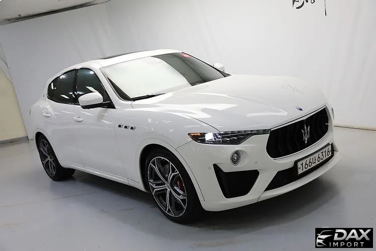 Maserati Levante 3.8 GTS AWD